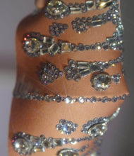 Load image into Gallery viewer, Sparkly Rhinestones Pearls Rivet Mask - bermansbargains
